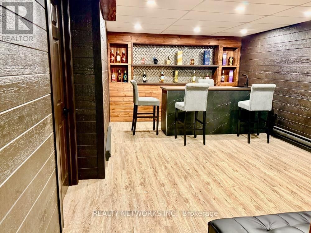 522 SPOONER DRIVE Image 24
