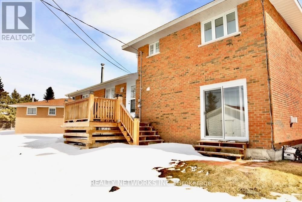 522 SPOONER DRIVE Image 5