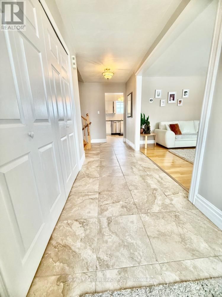 522 SPOONER DRIVE Image 6