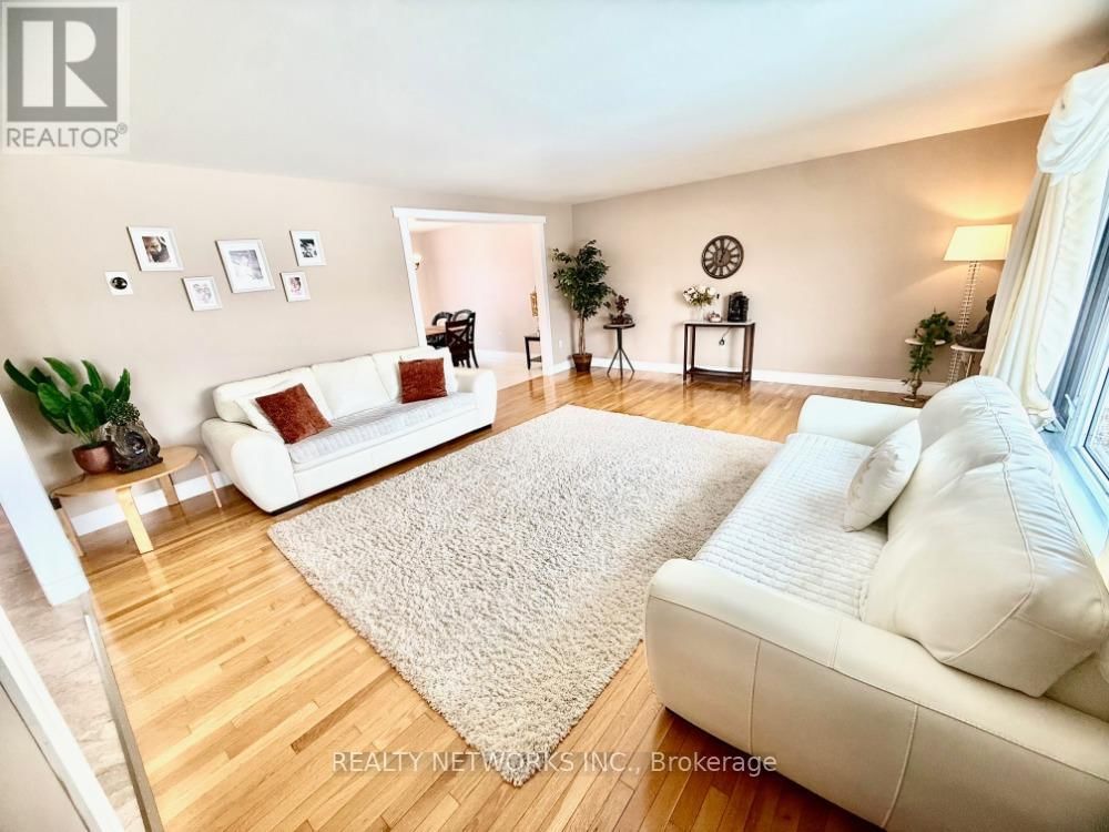 522 SPOONER DRIVE Image 9