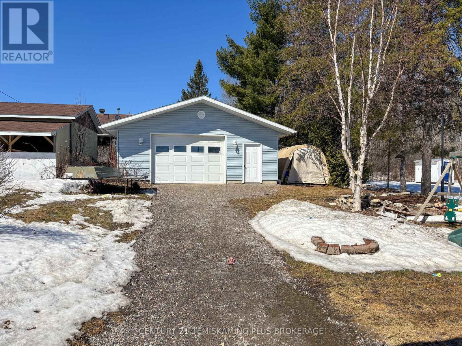 96 GEORGINA AVENUE Image 3