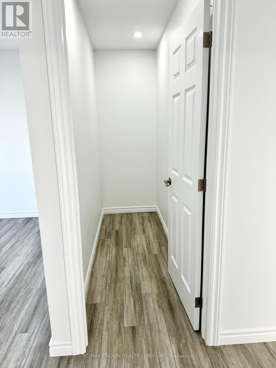 177 ELAINE AVENUE Image 14