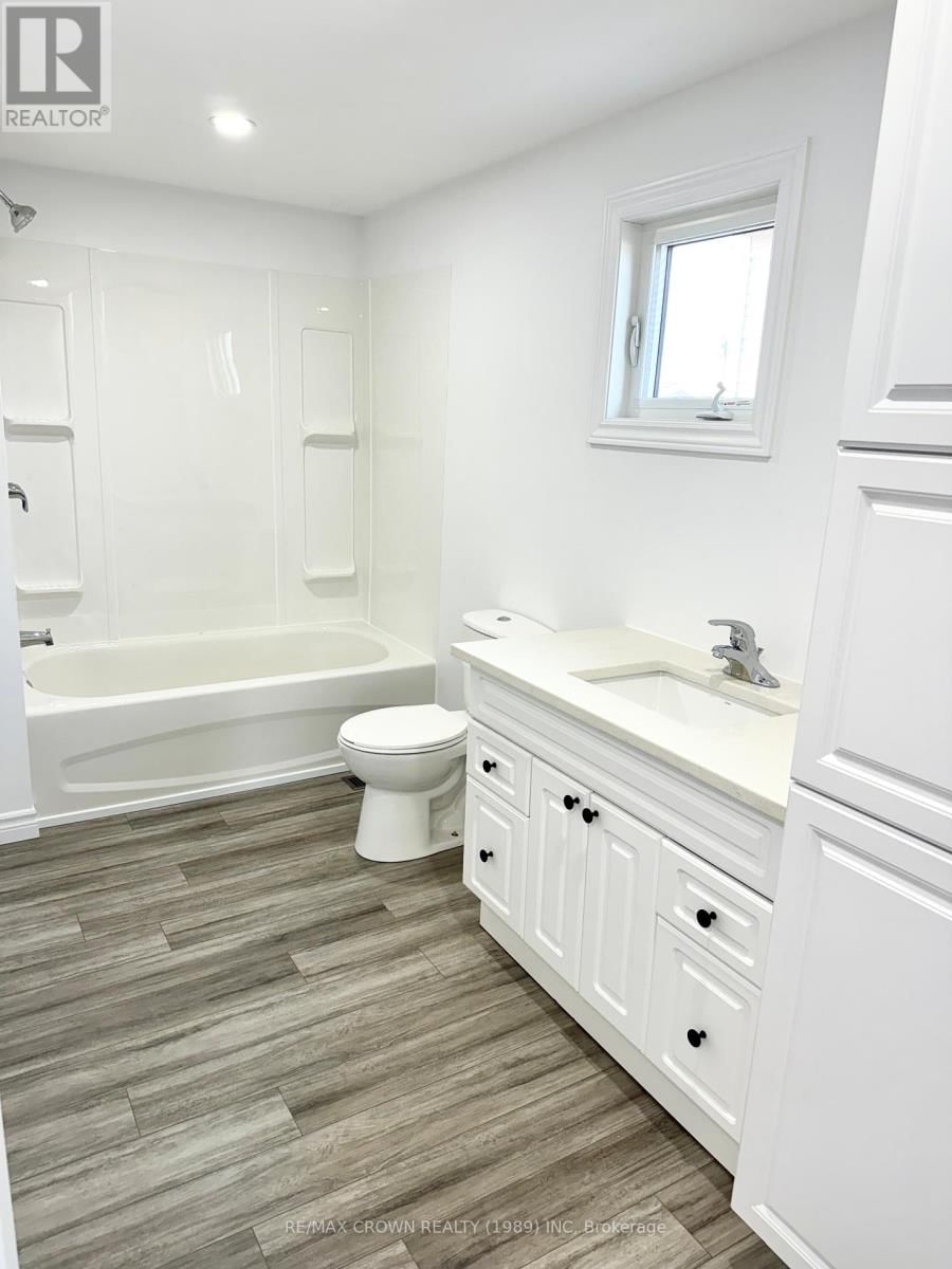 177 ELAINE AVENUE Image 20