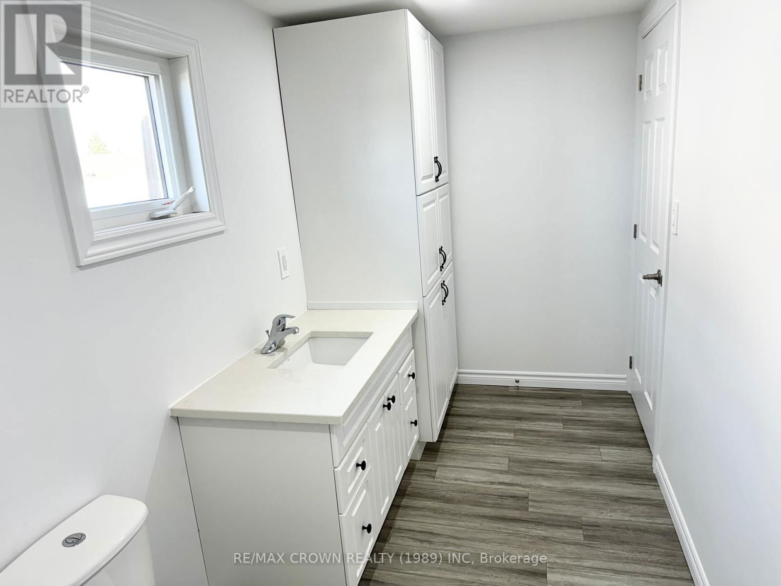 177 ELAINE AVENUE Image 21