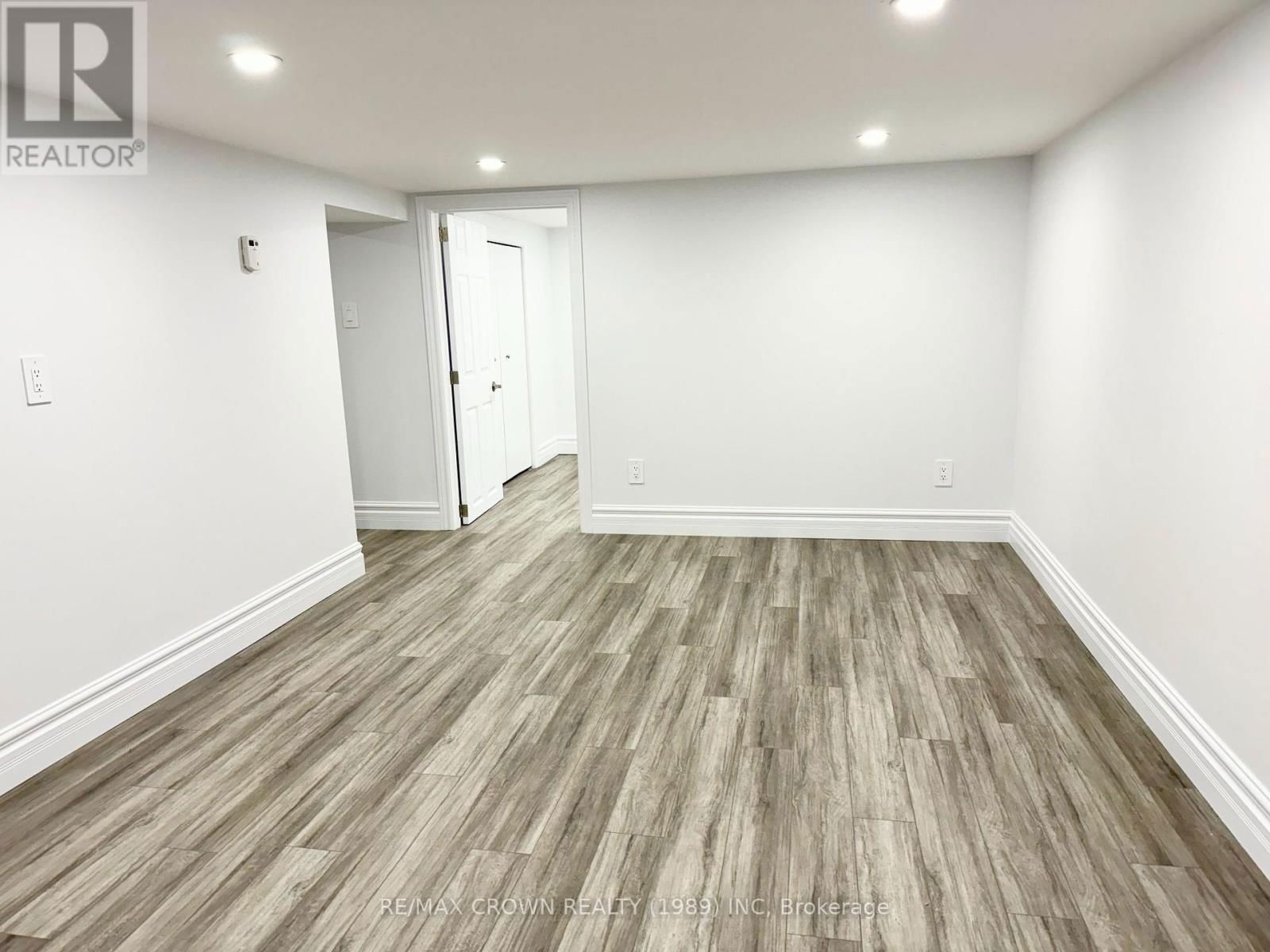 177 ELAINE AVENUE Image 23