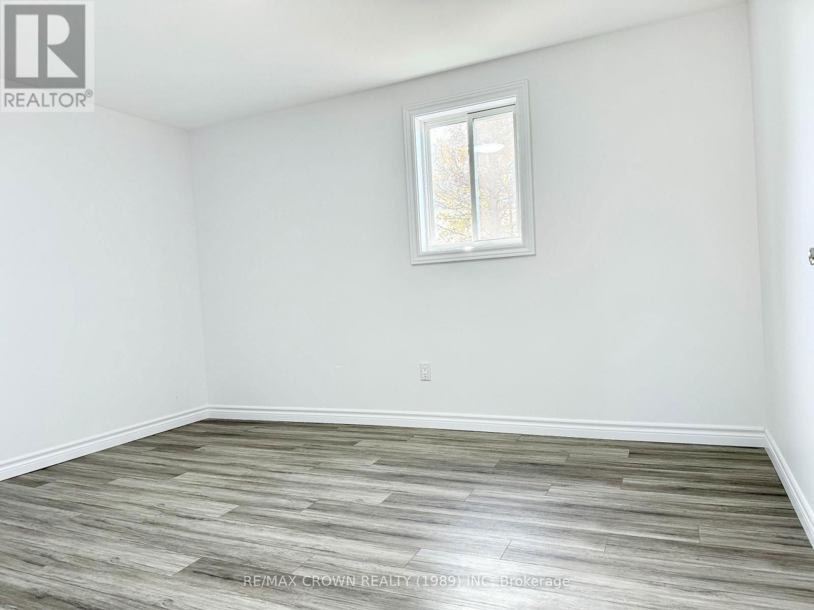 177 ELAINE AVENUE Image 43