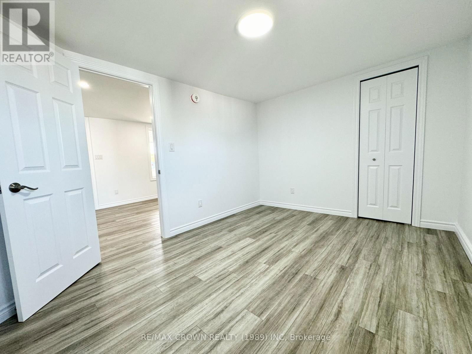177 ELAINE AVENUE Image 46
