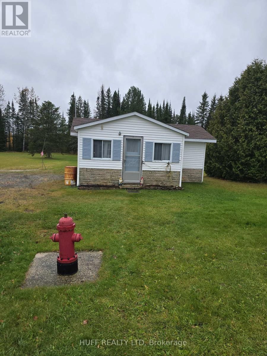 5775 11 HIGHWAY SOUTH Image 8