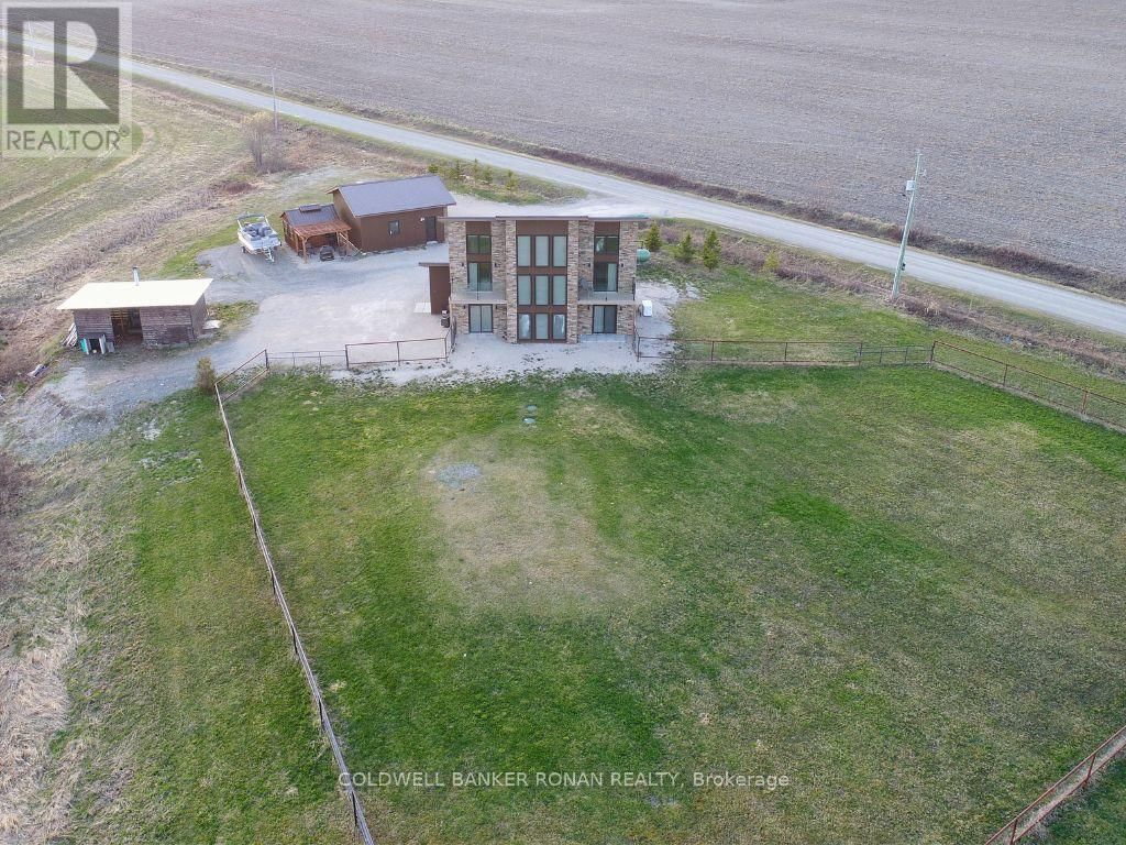 328535 HIGHWAY 560 Image 19