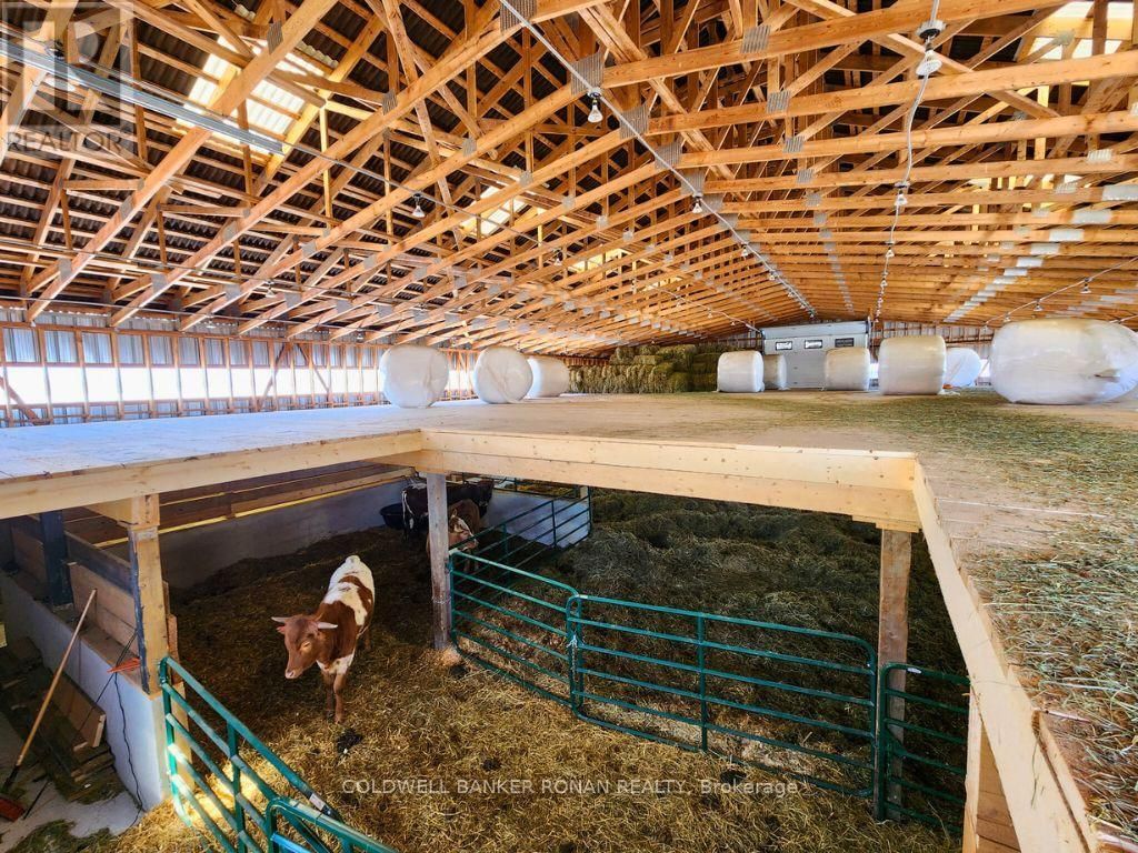 328535 HIGHWAY 560 Image 26