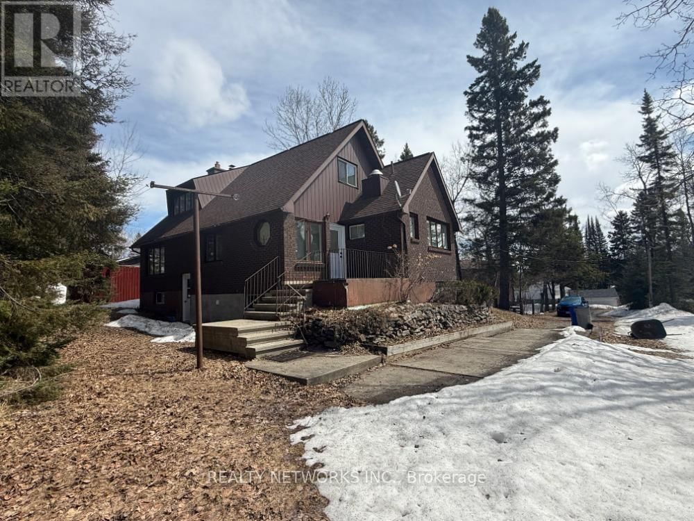38 BLUEJAY LANE Image 1