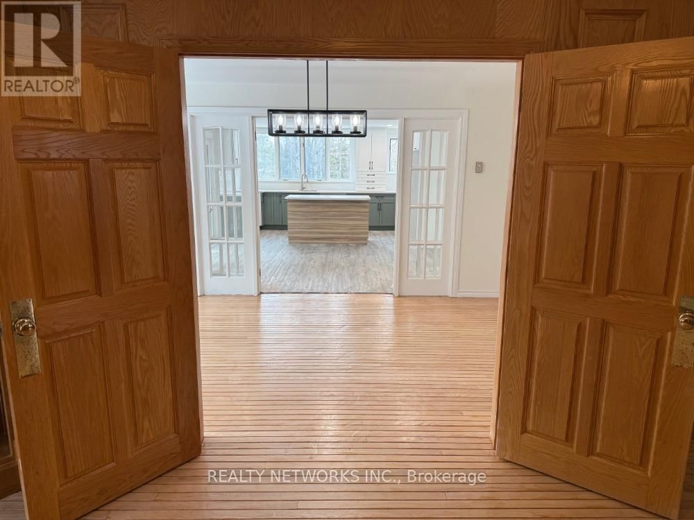 38 BLUEJAY LANE Image 14