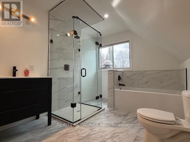 38 BLUEJAY LANE Image 19
