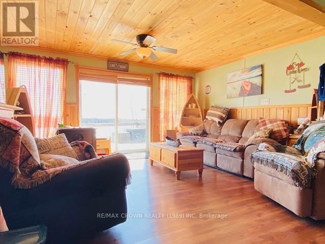 1179 FANTHAM ROAD Image 10