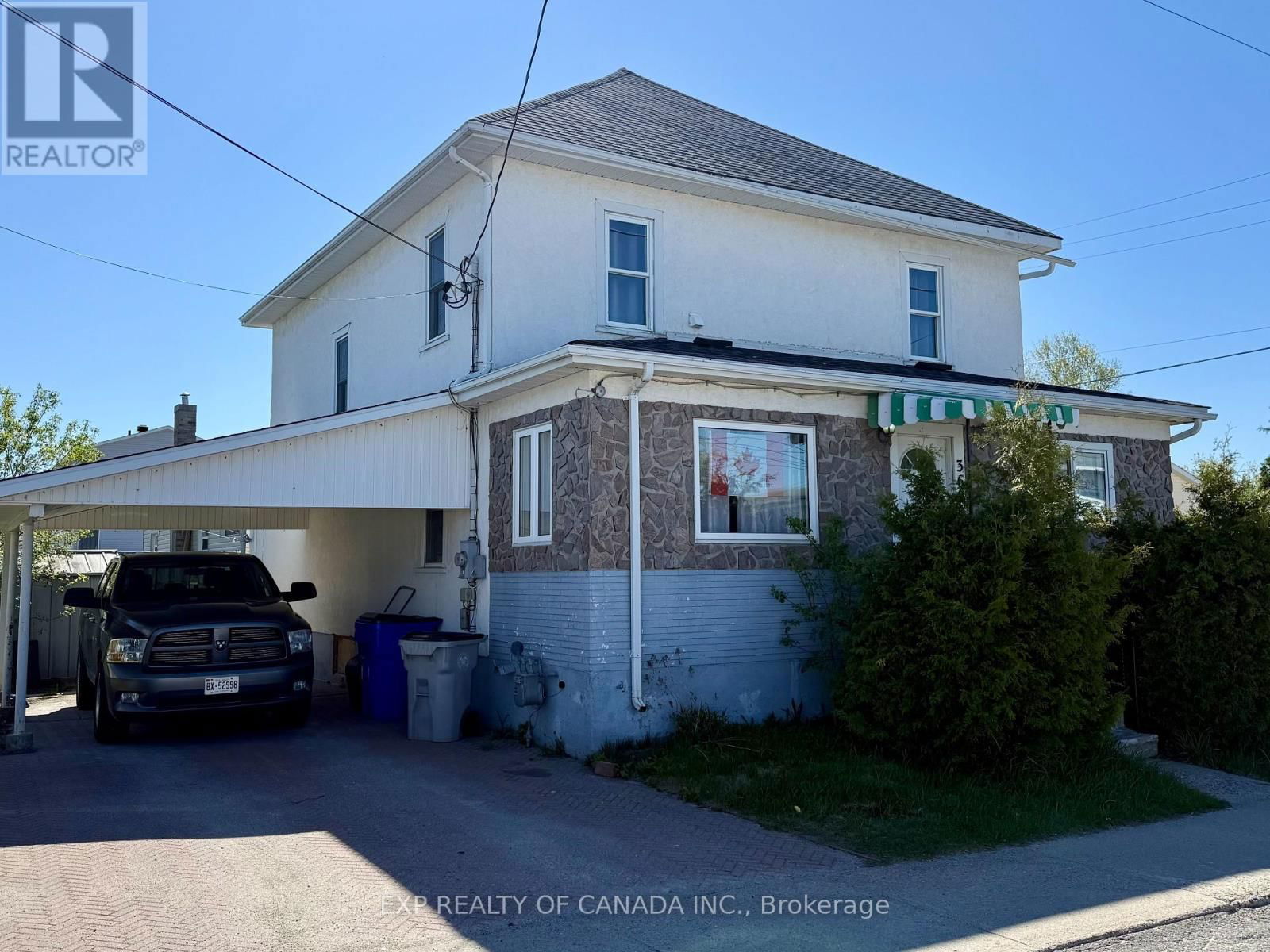 360 CEDAR STREET SOUTH Image 1