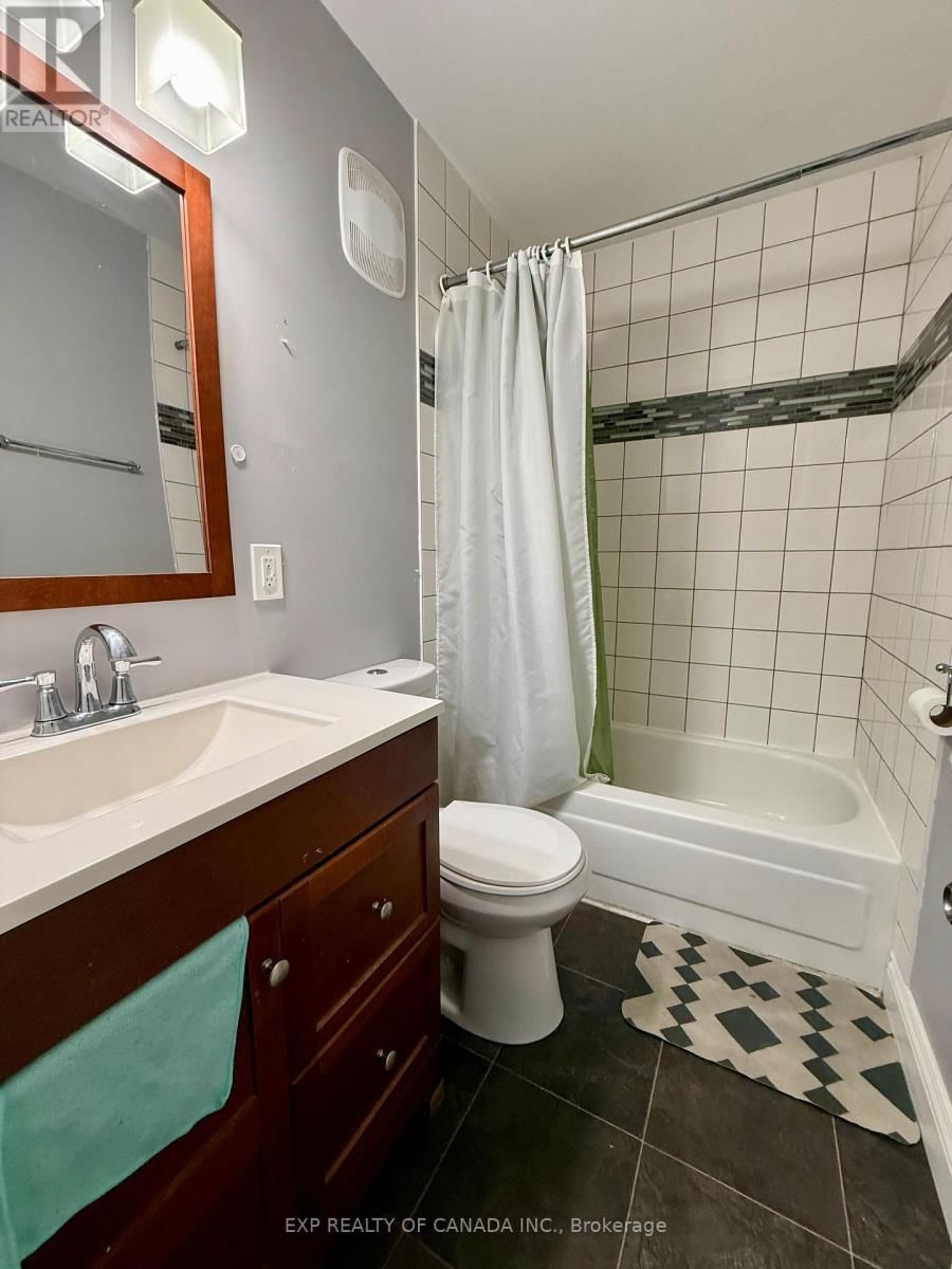 360 CEDAR STREET SOUTH Image 10