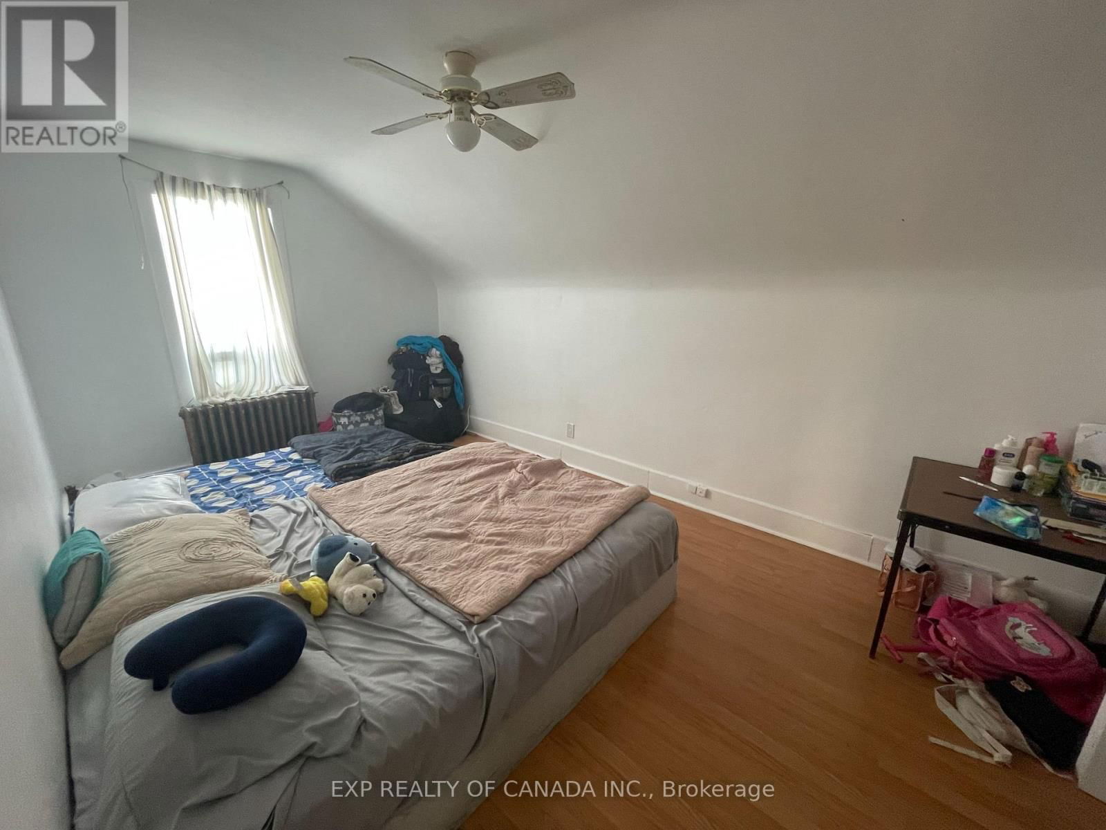 290 - 292 SPRUCE STREET SOUTH Image 9