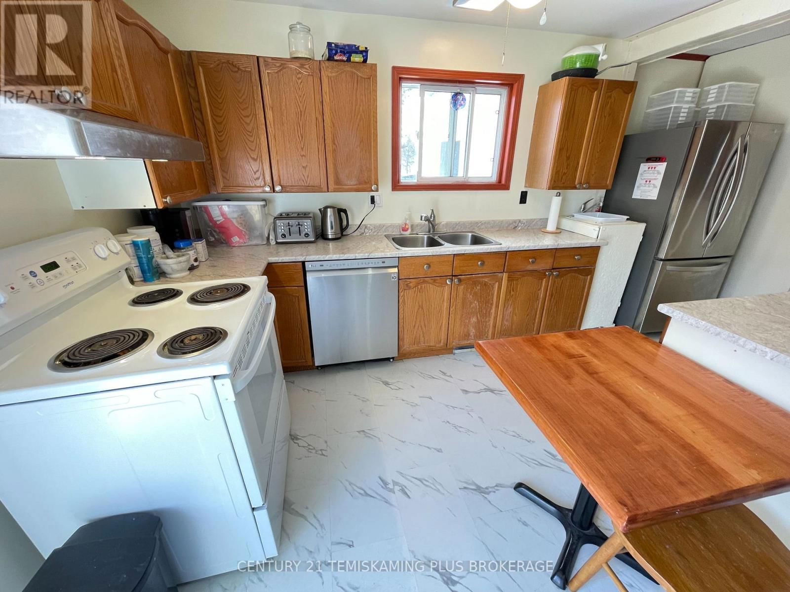 62 EMPIRE STREET Image 10