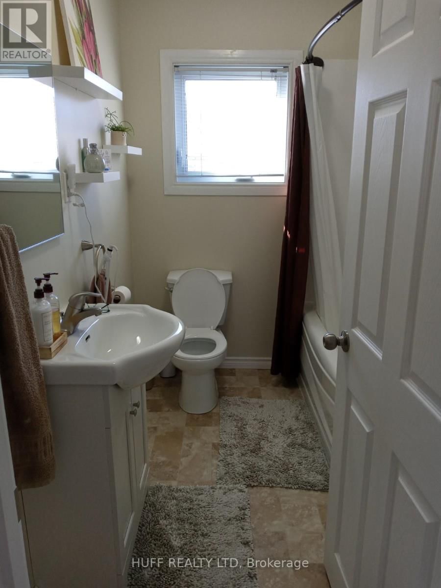 69 NINTH STREET EAST Image 18