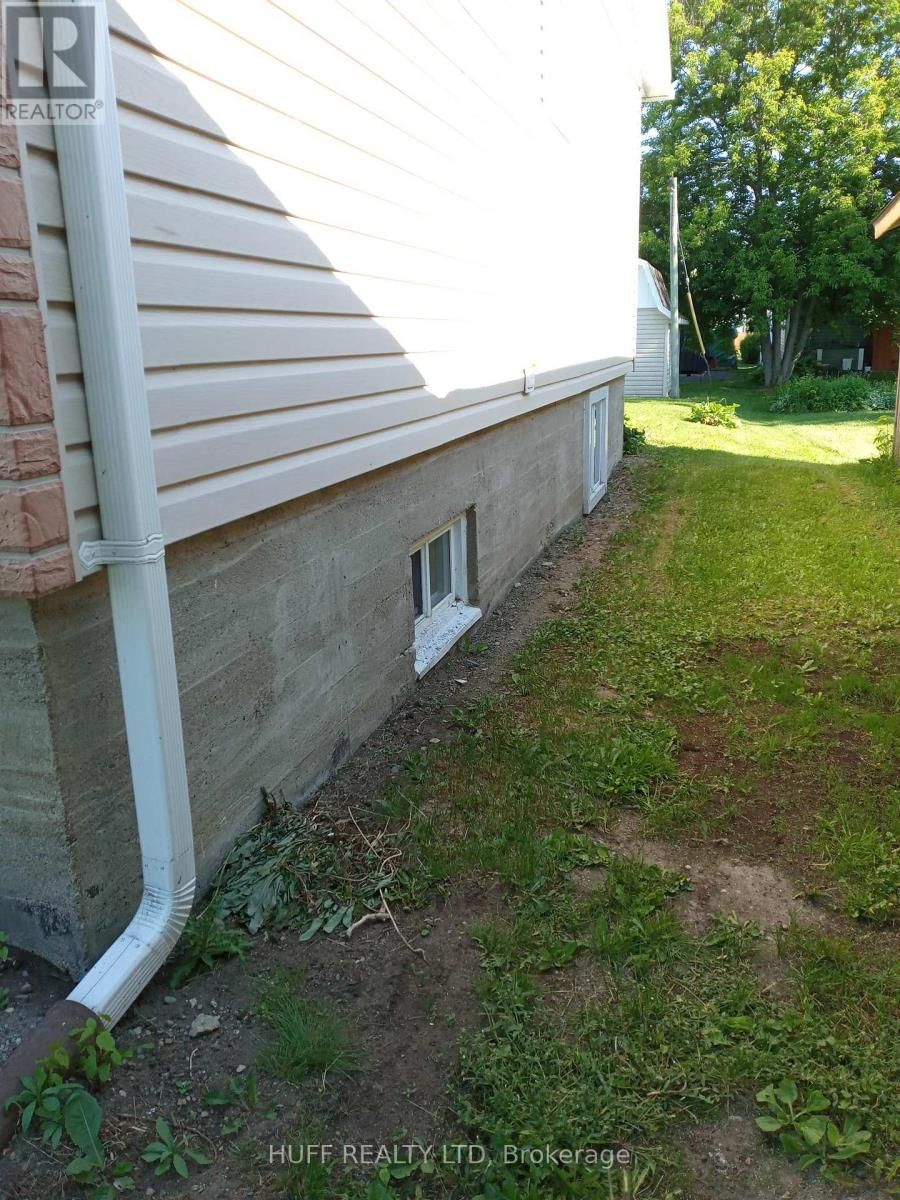 69 NINTH STREET EAST Image 4