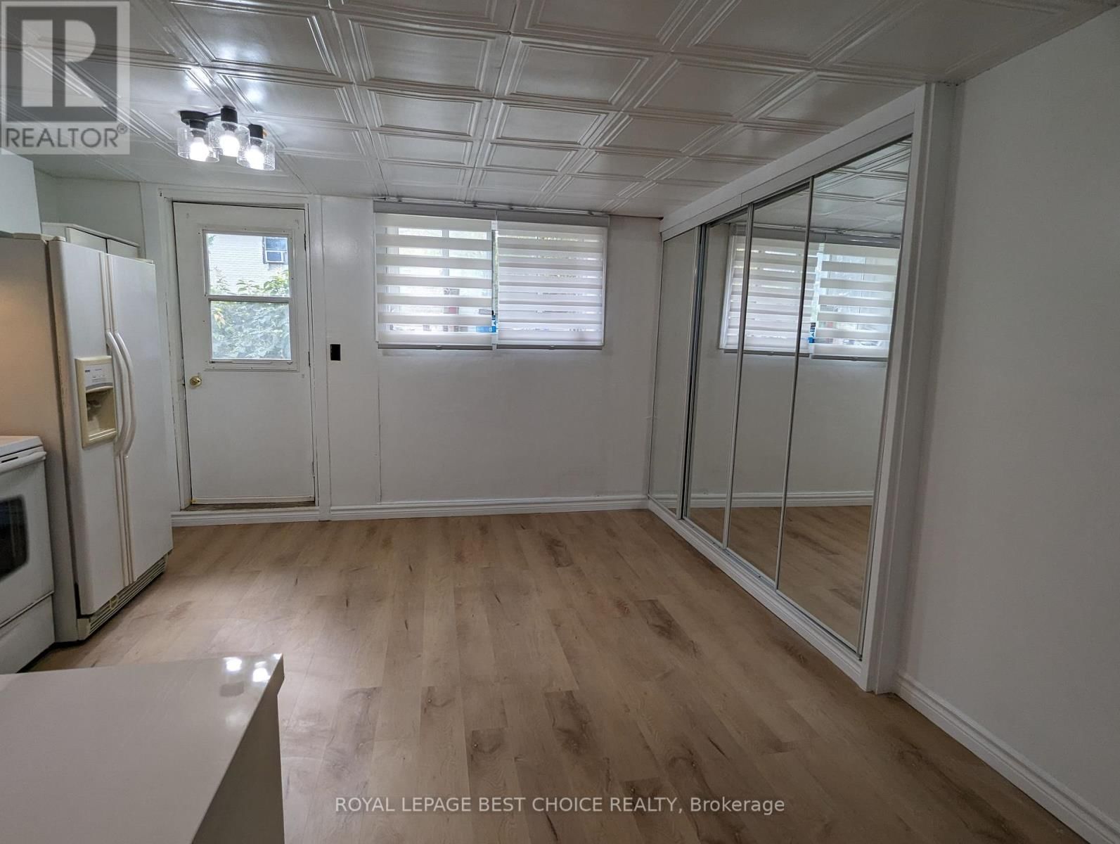 54 COBALT STREET Image 12