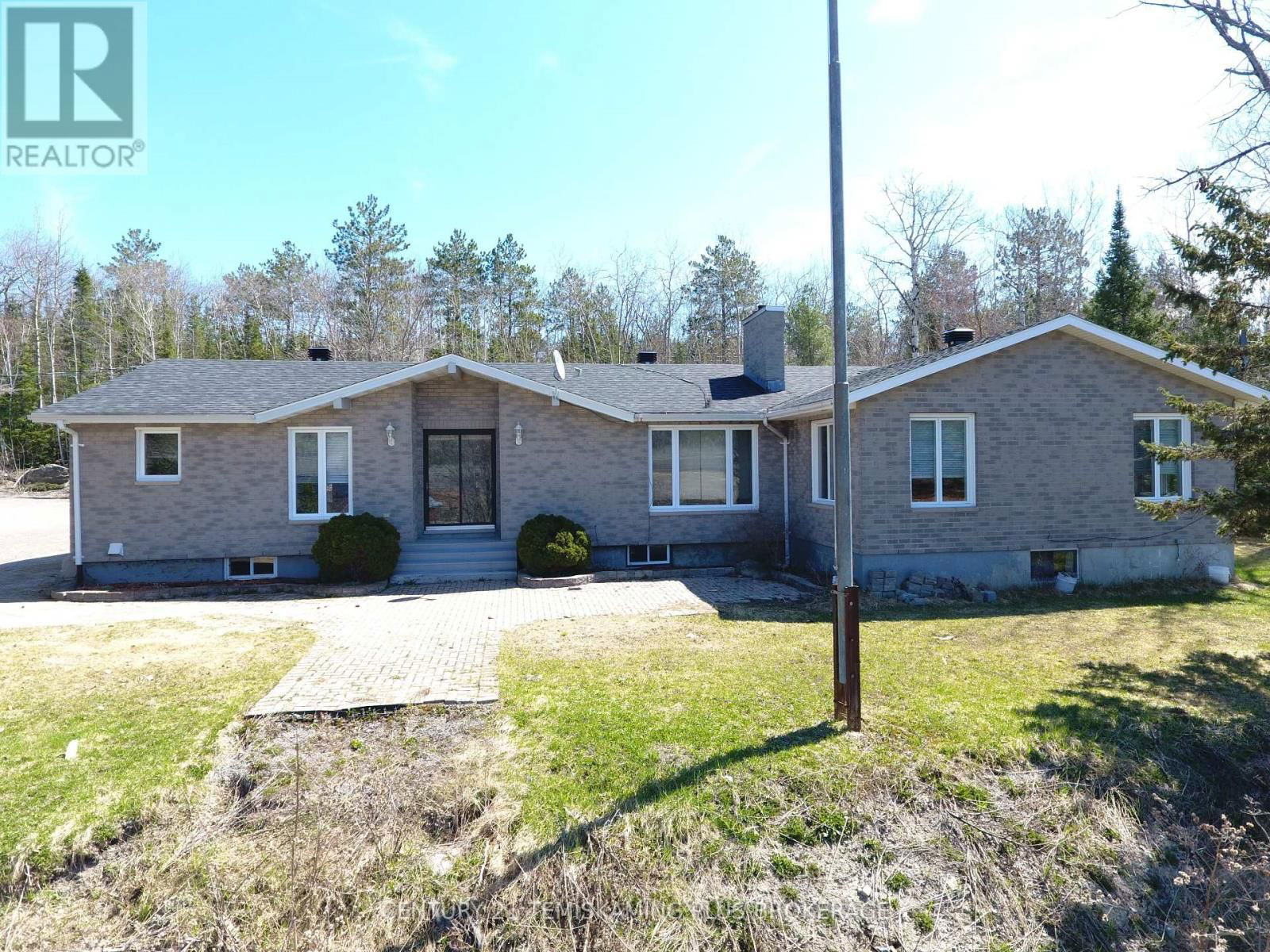 974263 HIGHWAY 567 Image 1