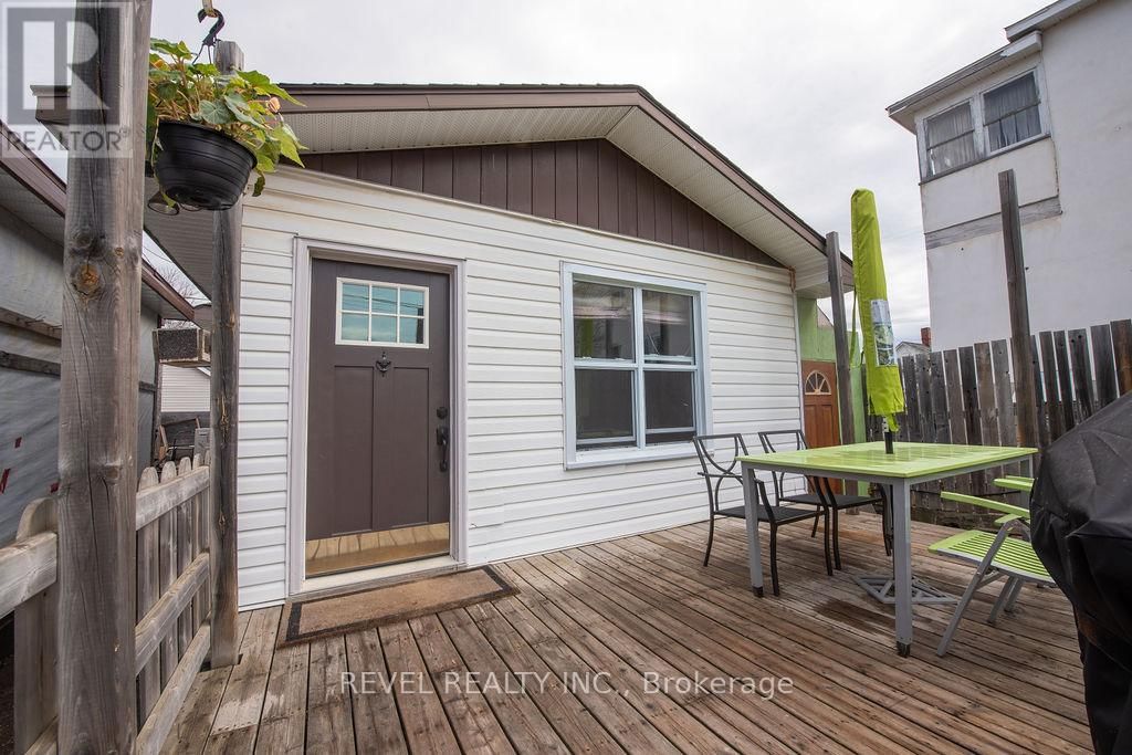 19 DWYER AVENUE Image 1