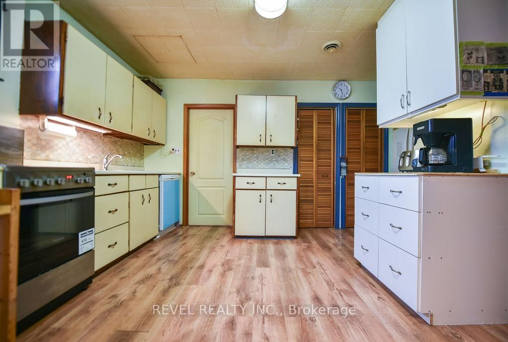 19 DWYER AVENUE Image 18