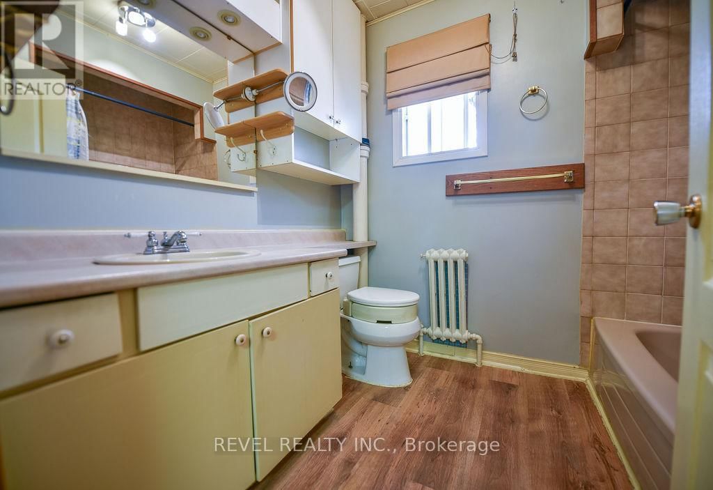 19 DWYER AVENUE Image 22