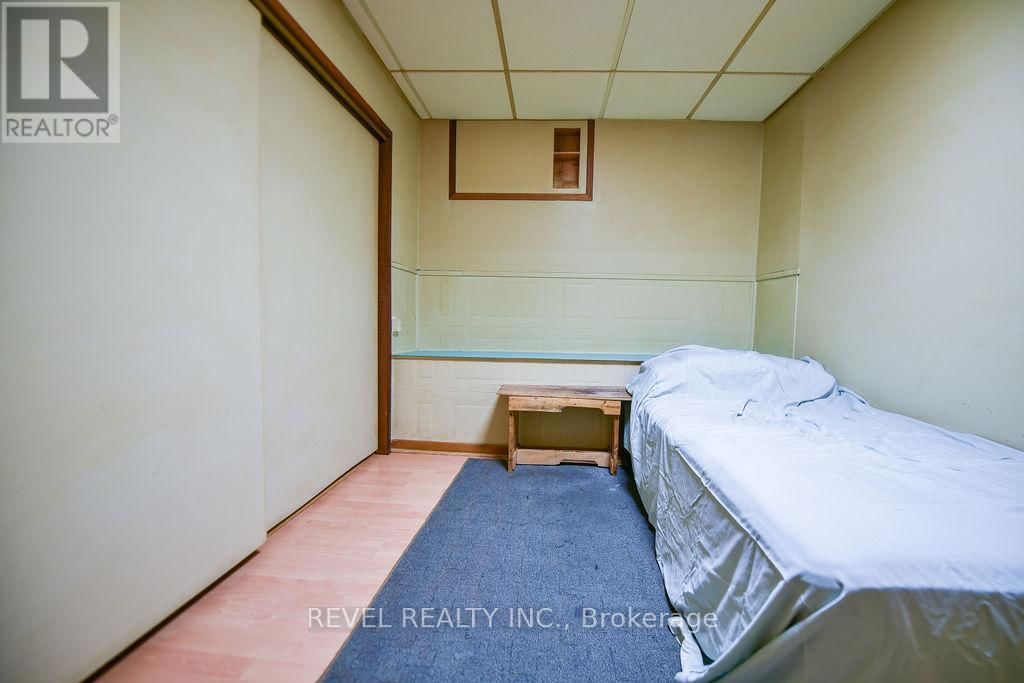 19 DWYER AVENUE Image 32