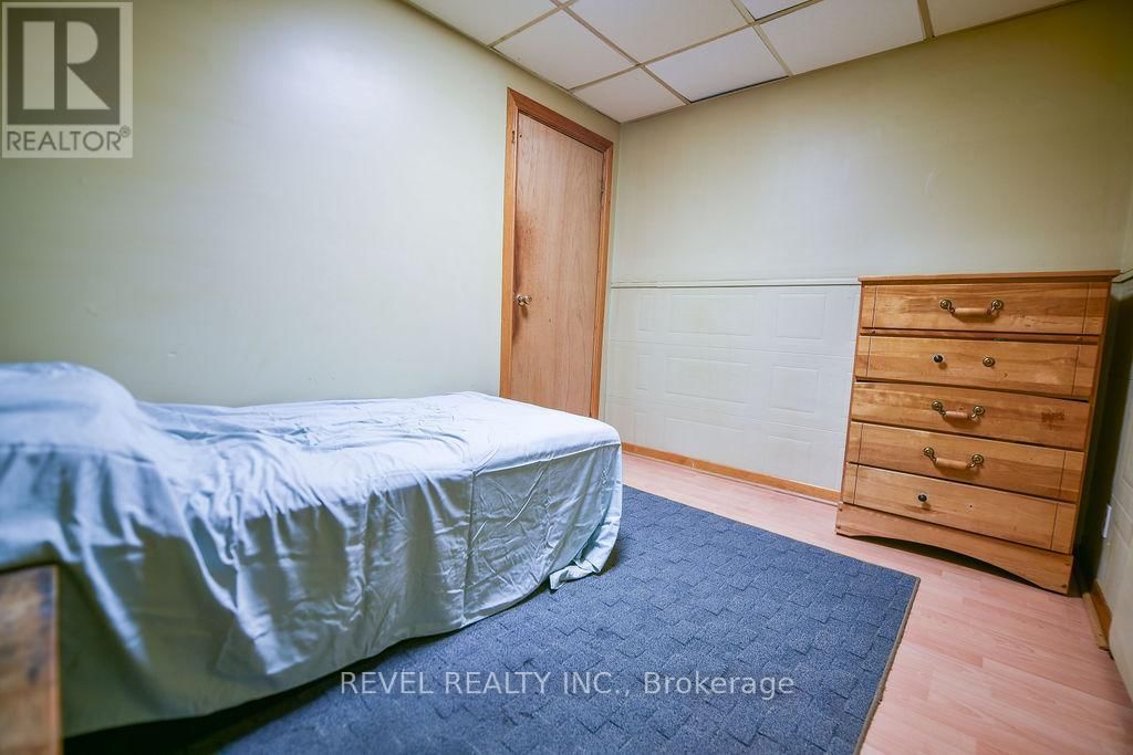 19 DWYER AVENUE Image 33