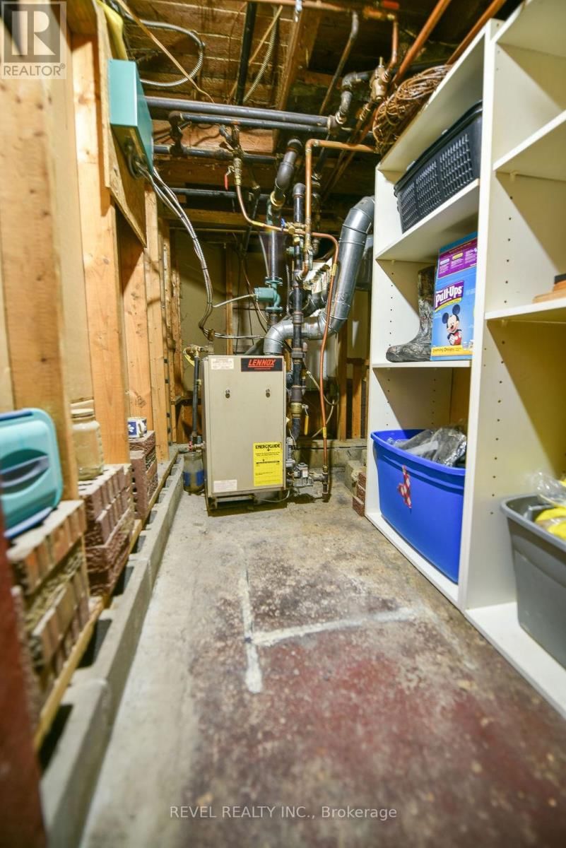19 DWYER AVENUE Image 36