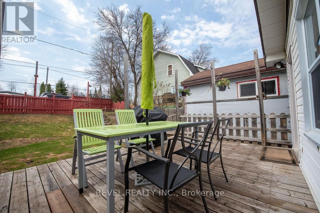 19 DWYER AVENUE Image 37