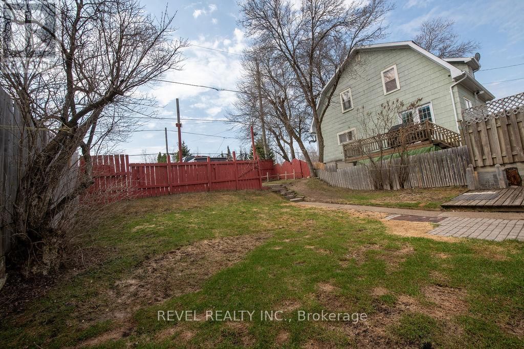 19 DWYER AVENUE Image 39