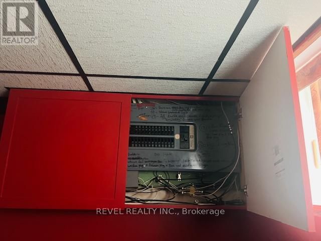 432 MAIN STREET Image 30