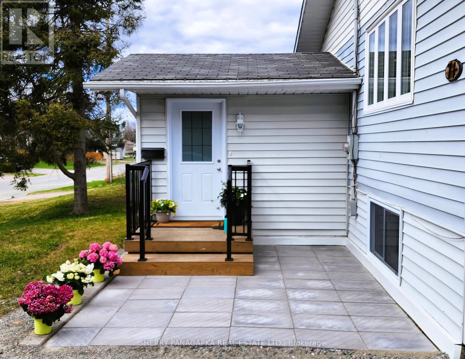 71 BALSAM AVENUE Image 3