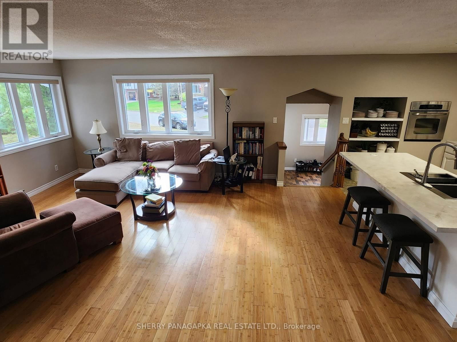 71 BALSAM AVENUE Image 6