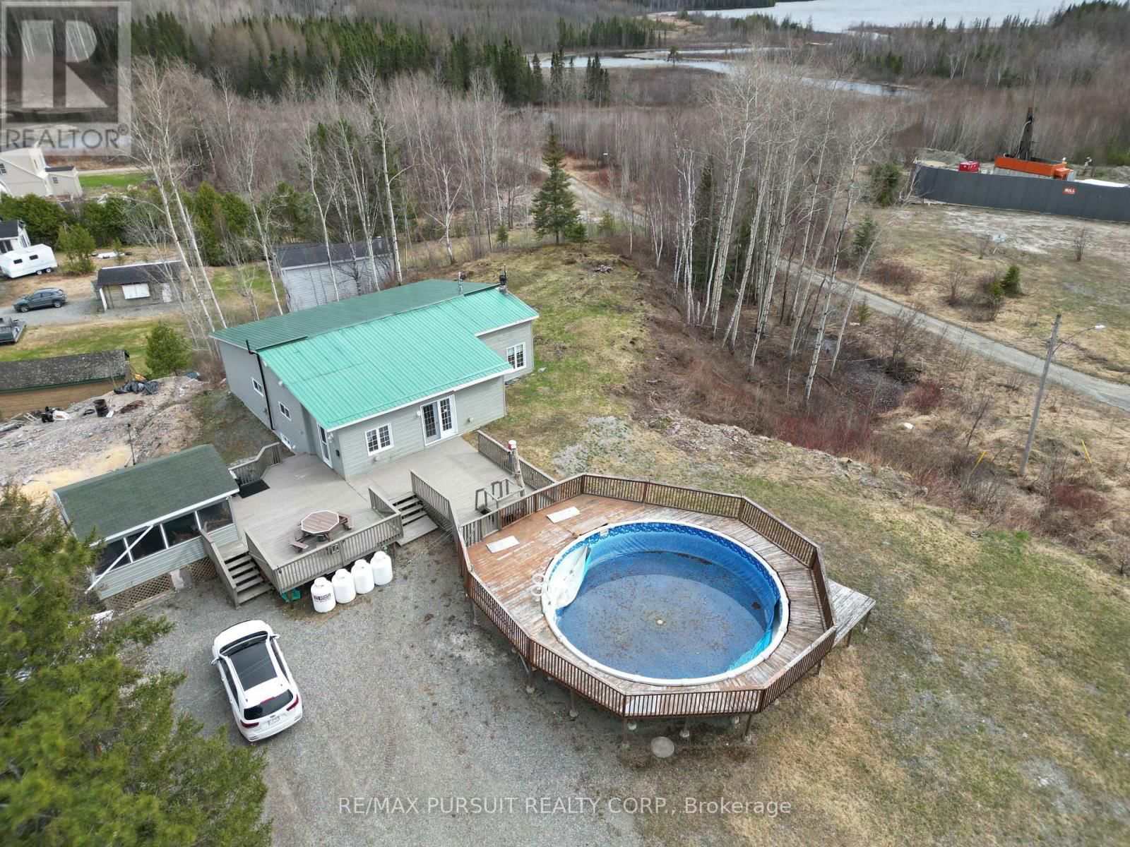 8 TOWNSLEY AVENUE Image 11