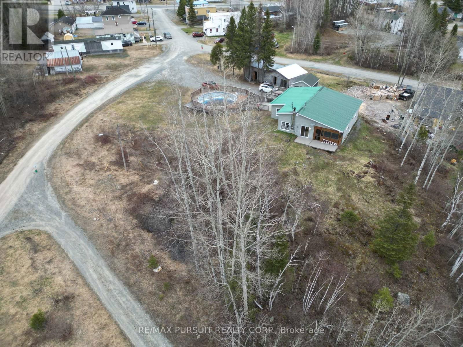 8 TOWNSLEY AVENUE Image 2