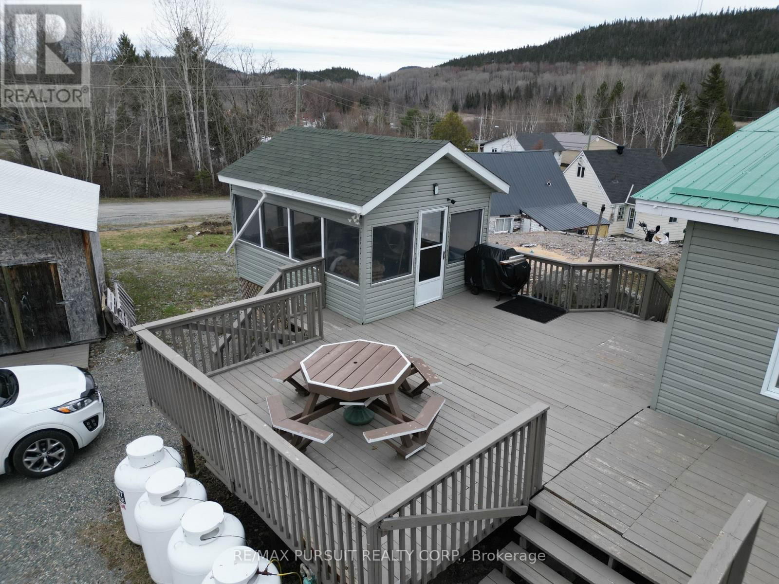8 TOWNSLEY AVENUE Image 23
