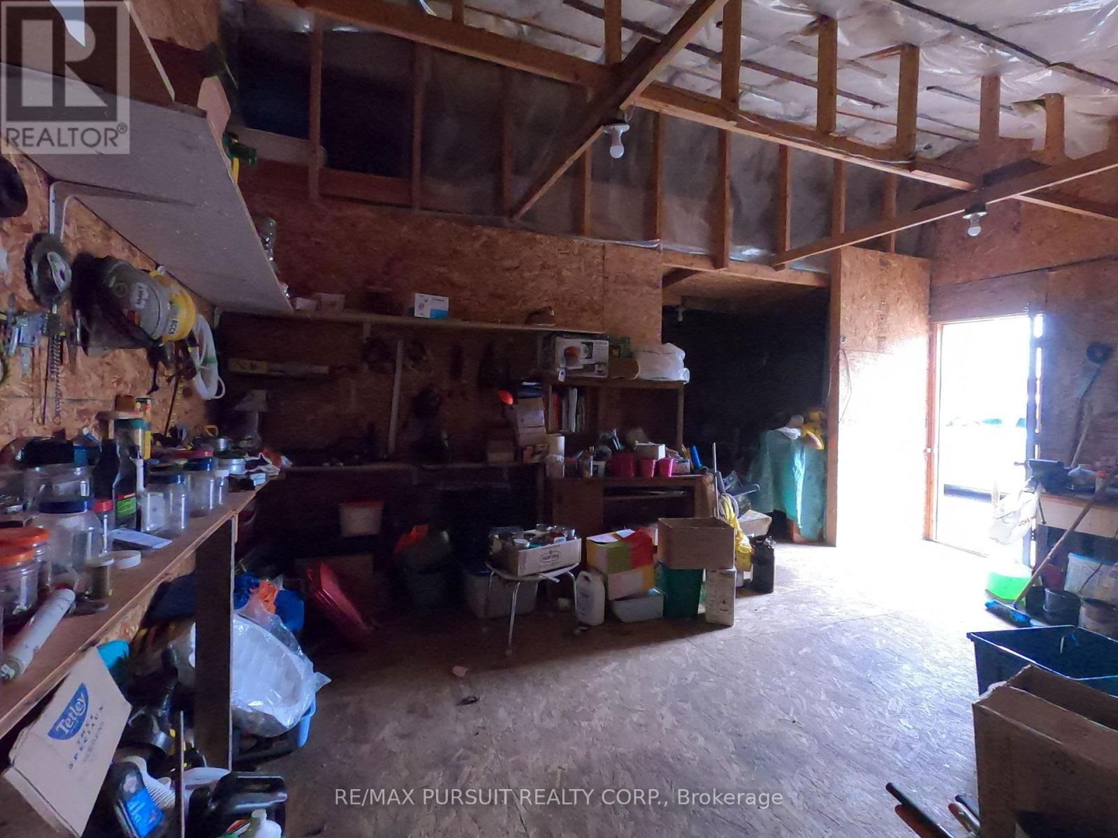 8 TOWNSLEY AVENUE Image 33