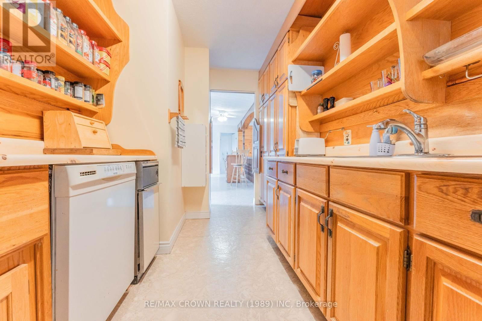 3 NURSERY ROAD Image 18