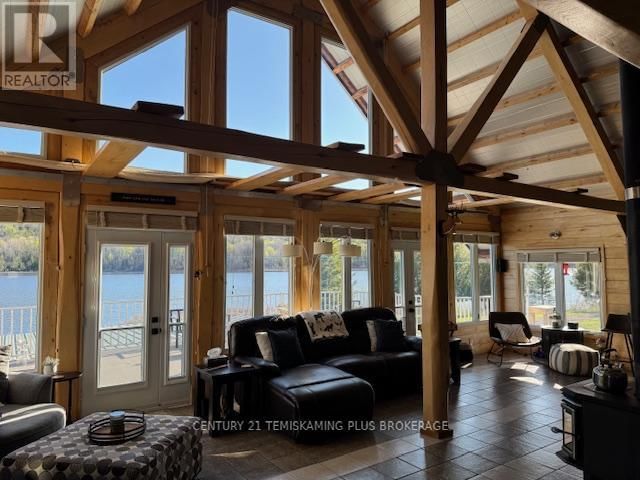 1230 HIGHWAY 65 W Image 19