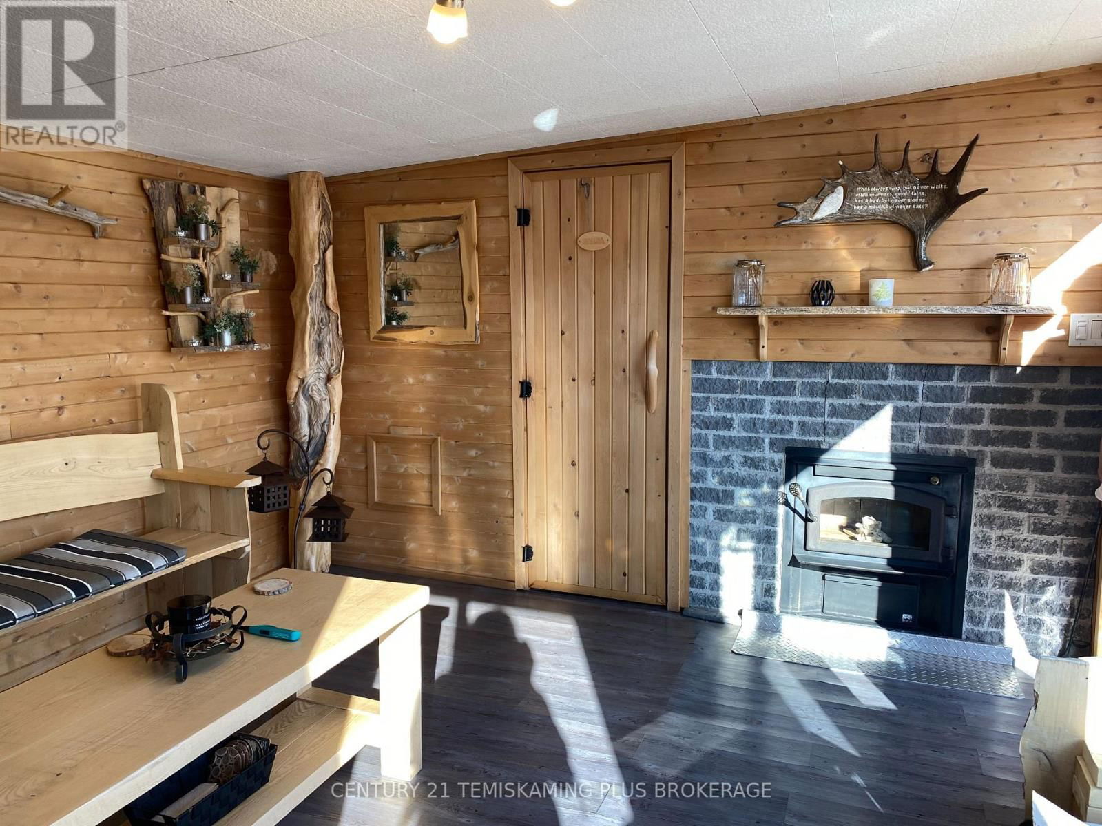 1230 HIGHWAY 65 W Image 36