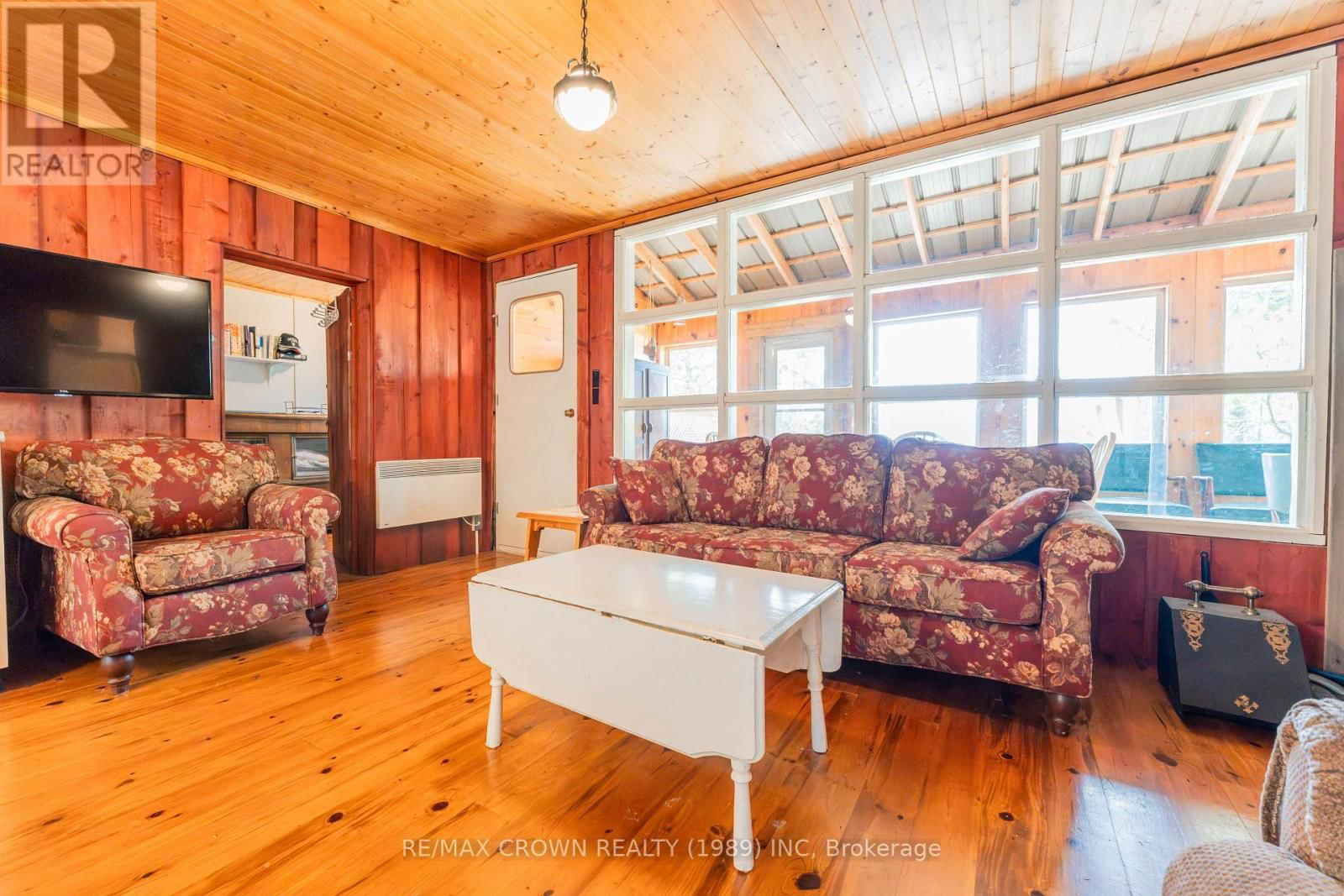 55 SAILING CLUB ROAD Image 19