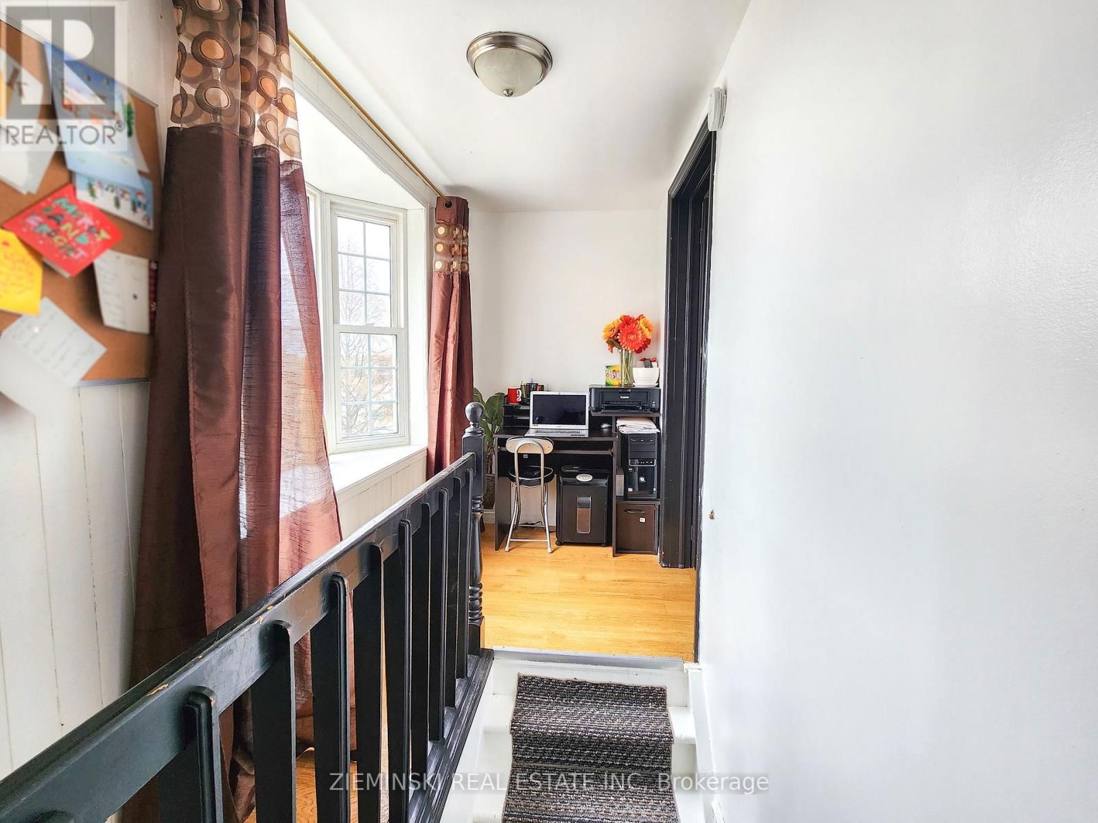 30 COMFORT STREET Image 17