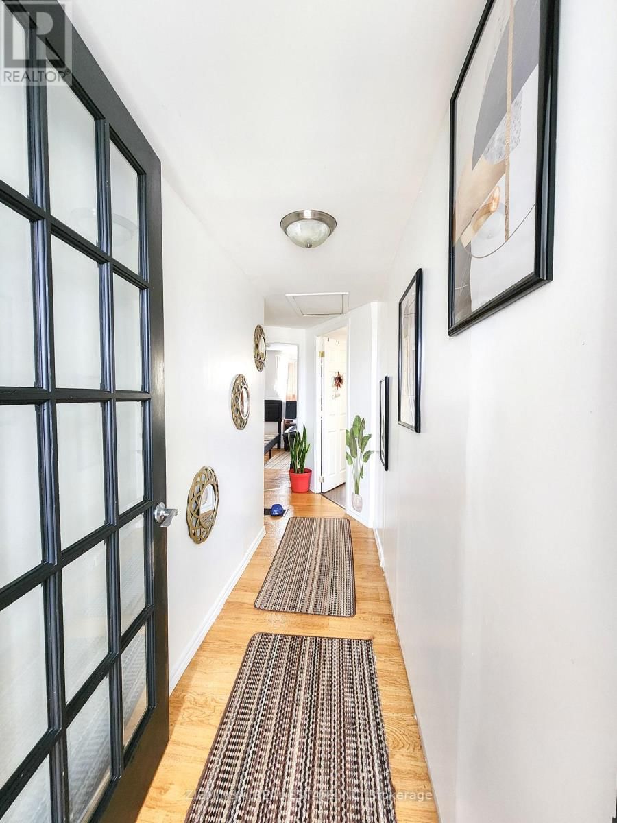 30 COMFORT STREET Image 19