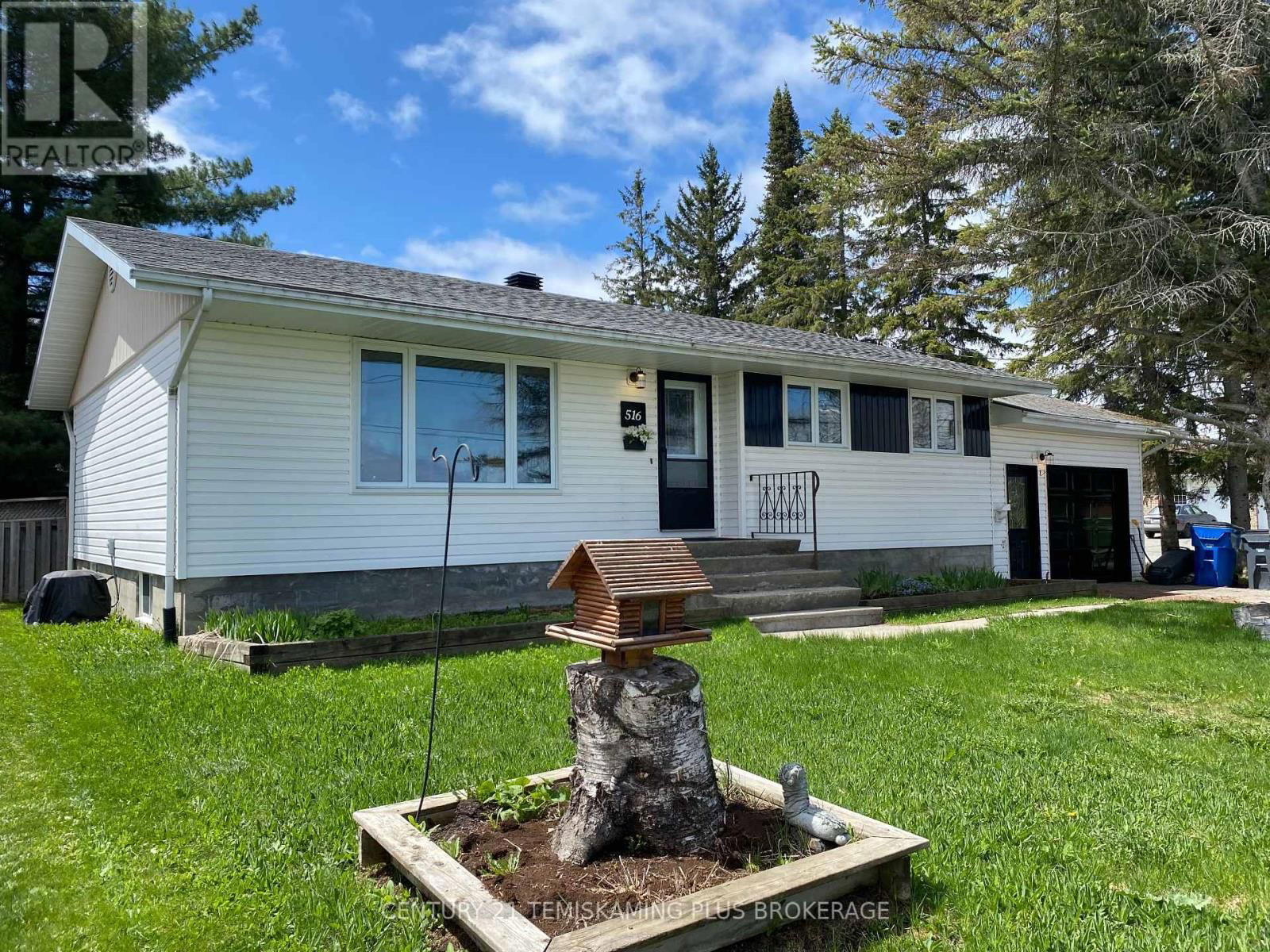 516 ROSS AVENUE Image 1