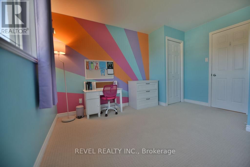 107 GIRDWOOD CRESCENT Image 17