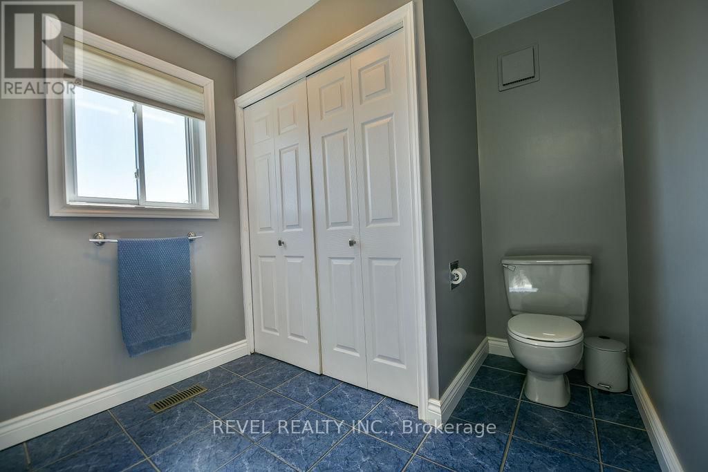 107 GIRDWOOD CRESCENT Image 24